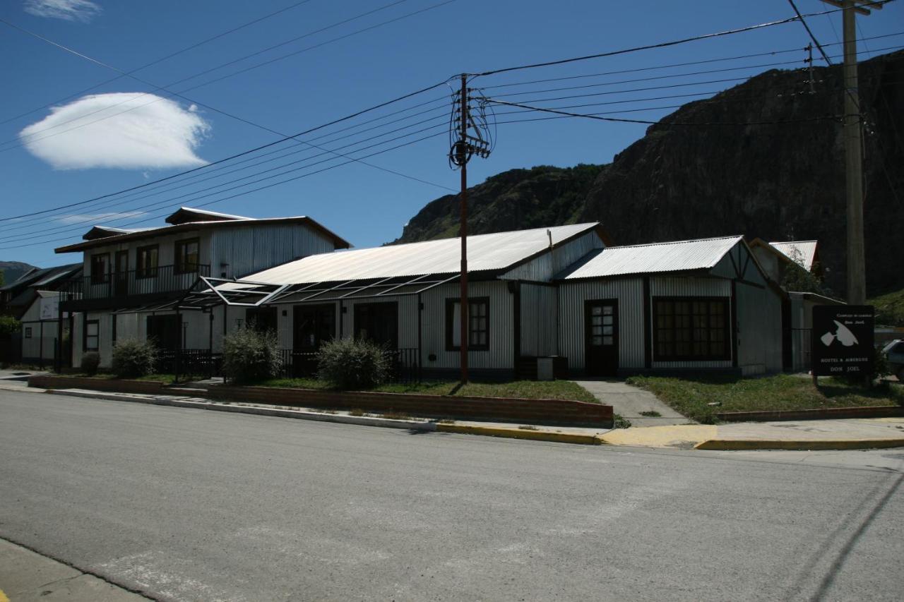Complejo Don Joel Hostel El Chalten Bagian luar foto