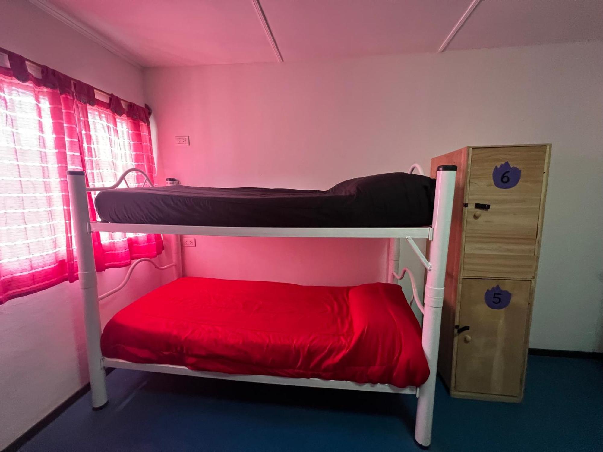 Complejo Don Joel Hostel El Chalten Bagian luar foto