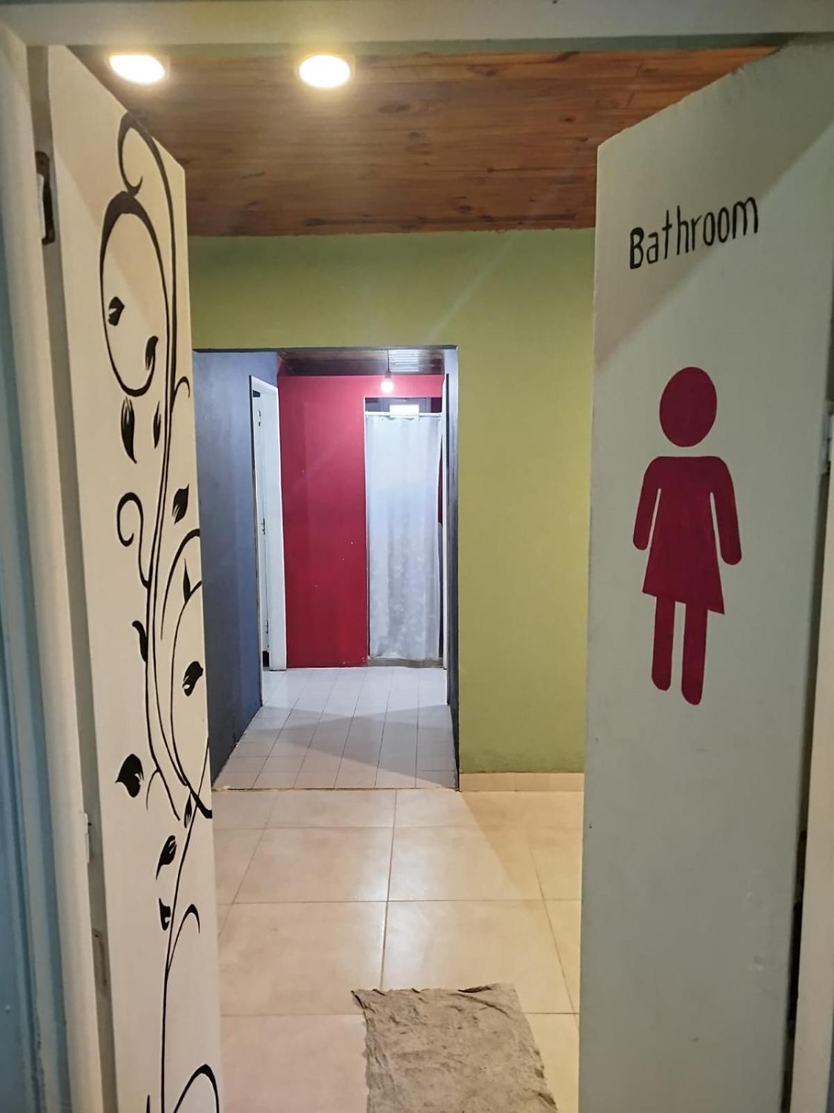 Complejo Don Joel Hostel El Chalten Bagian luar foto