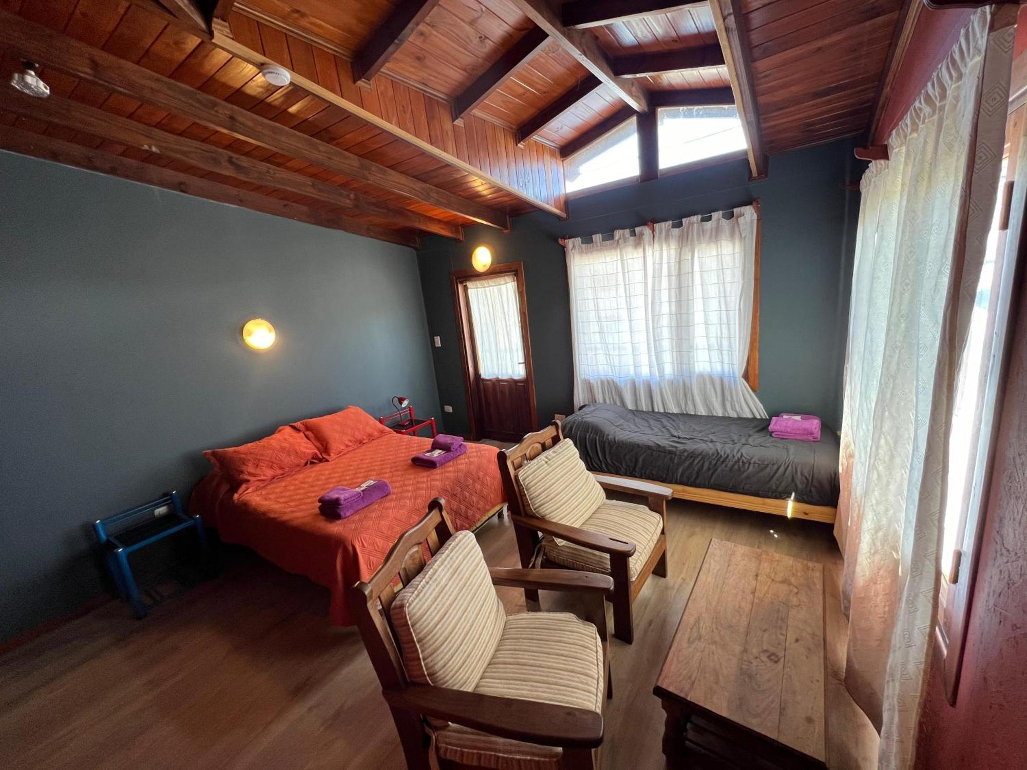 Complejo Don Joel Hostel El Chalten Bagian luar foto