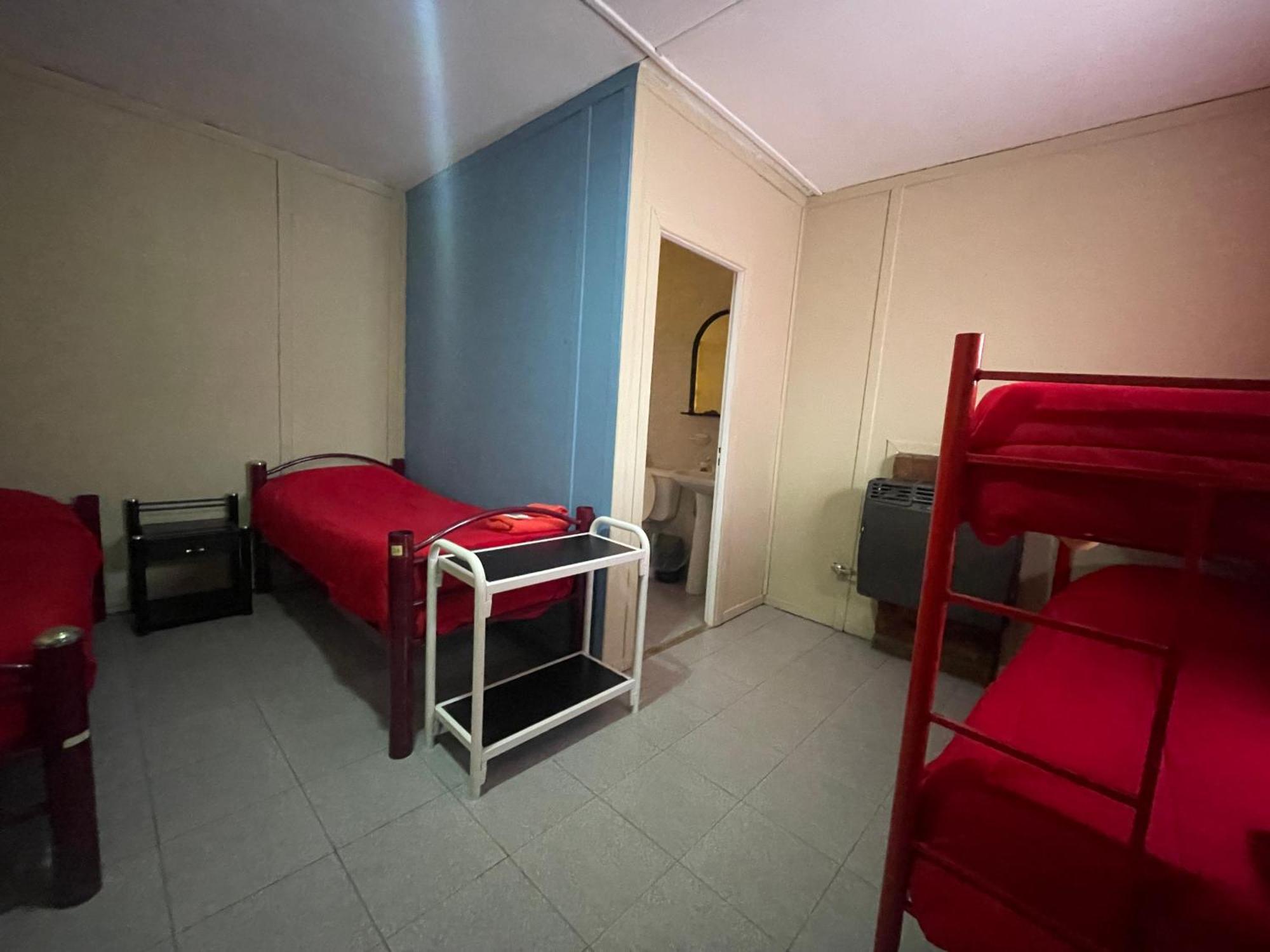 Complejo Don Joel Hostel El Chalten Bagian luar foto